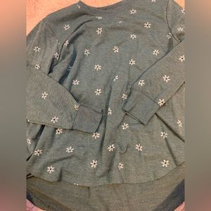 Jane+Delancey blue with daisy’s crewneck